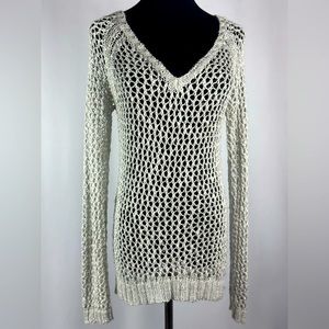 MAURICES OPEN CROCHET LONG SLEEVE BLOUSE